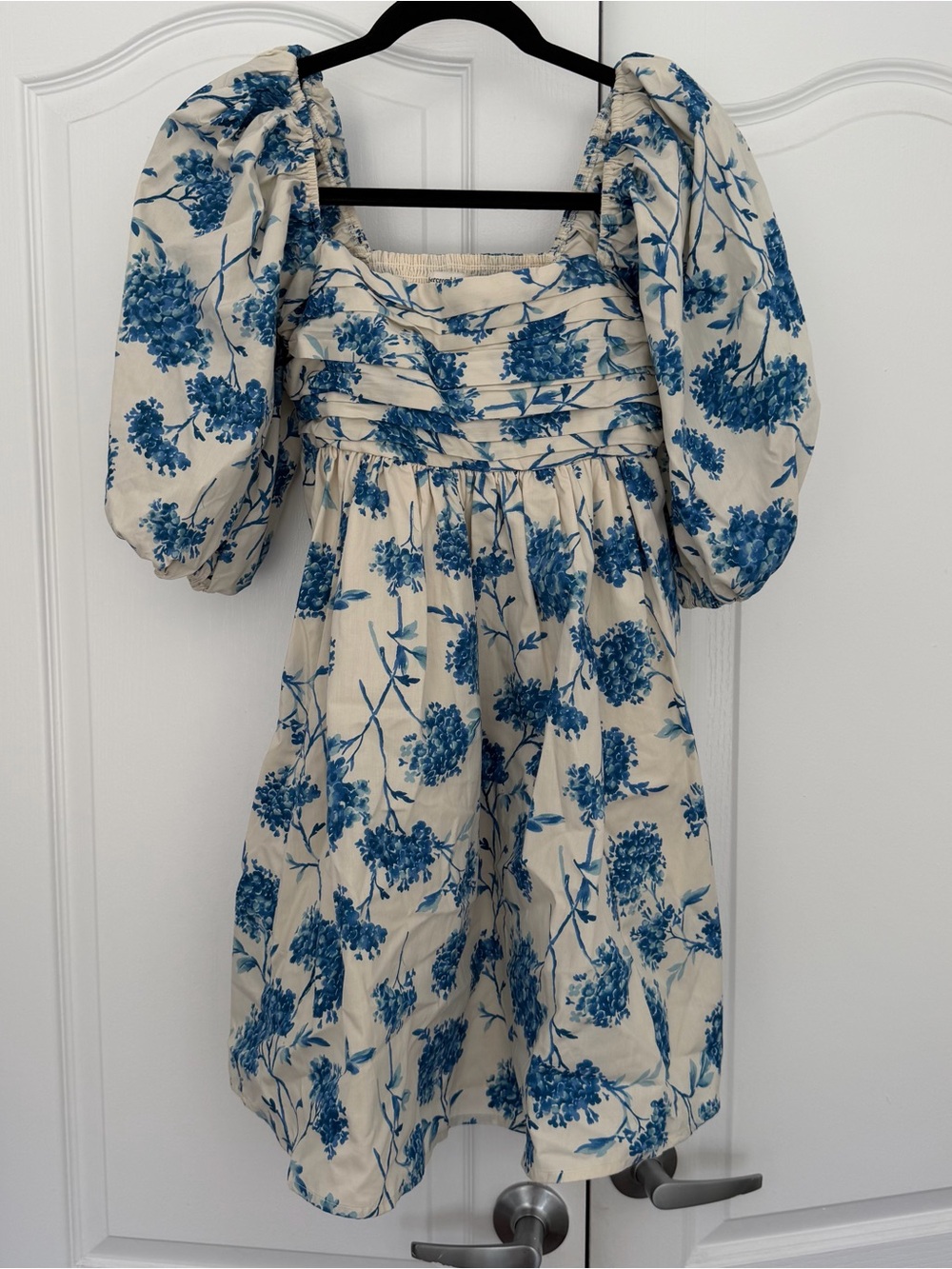 3 for $40 🤑 A&F Emerson Poplin Puff mini dress, size XS - Picture 2 of 6